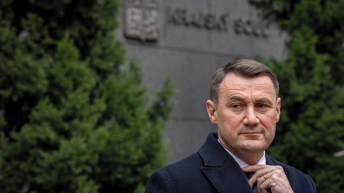 Posloužil firmě Metrostav. Soudce objasnil, proč chtěl trestat hejtmana Půtu